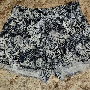 Rewash Brand Floral Black and White Shorts Cotton Loose Frayed